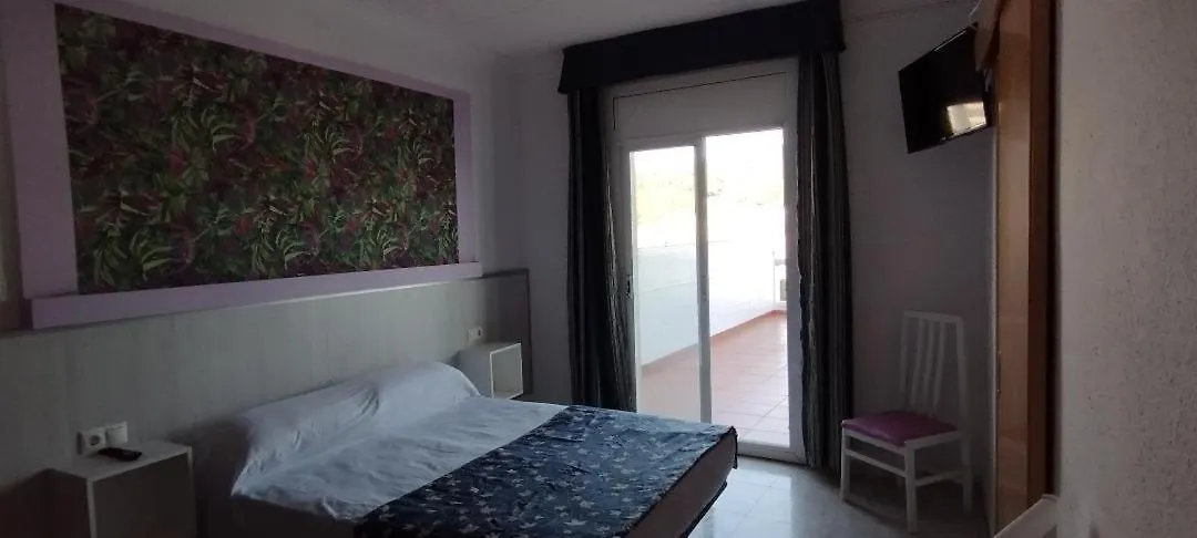 Hotel Hvalles à Malgrat de Mar Maison d'hôtes